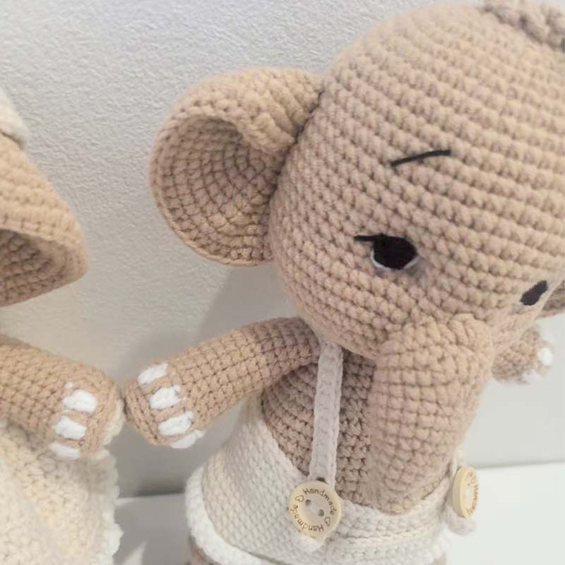 Handmade Crochet Elaphant Plus - огляд і ціна Home Textiles Today