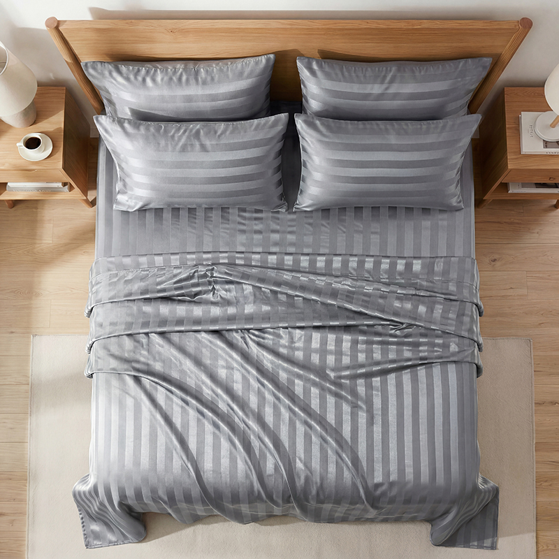 Wrinkle Resistant Striped Sati - огляд і ціна Fitted Sheet Deep